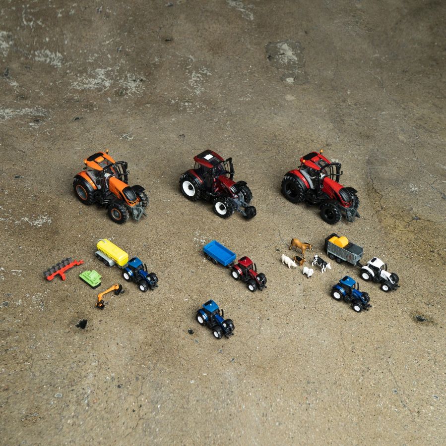 VALTRA: Tracteur jouet N147 de Valtra, enfants, Pour le plaisir et les  jeux !