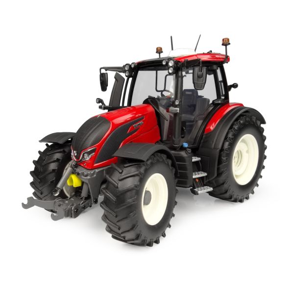 Valtra N175 Red 1:32 Scale Model