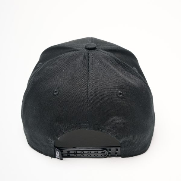 Valtra Black Cap with Logo 3 - Zoom 3