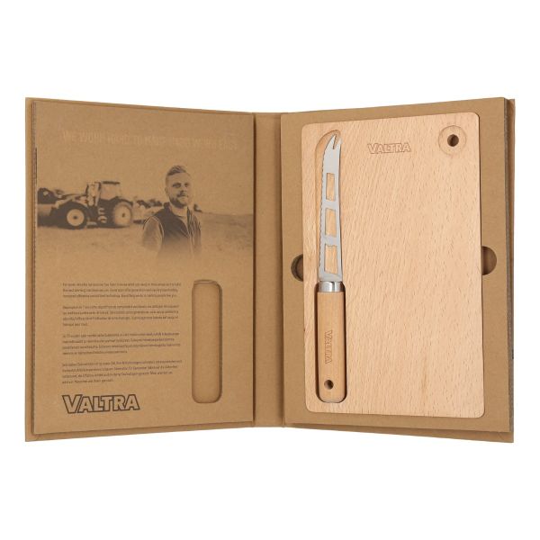 WOODEN CUTTING BOARD WITH A CHEESE KNIFE