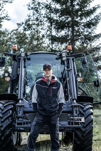 VALTRA BODY WARMER